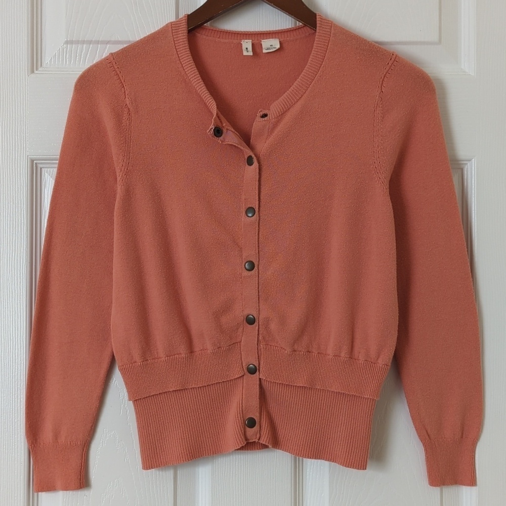 Moth Anthropologie Classic Cropped Quarter Sleeve Cardigan Sweater Salmon XS